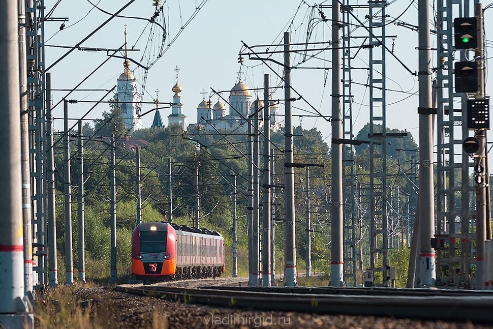 Поезд Ласточка Москва-Владимир